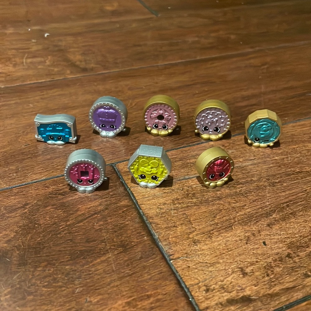 Limited Edition - Shopkins Lost Luggage Collection